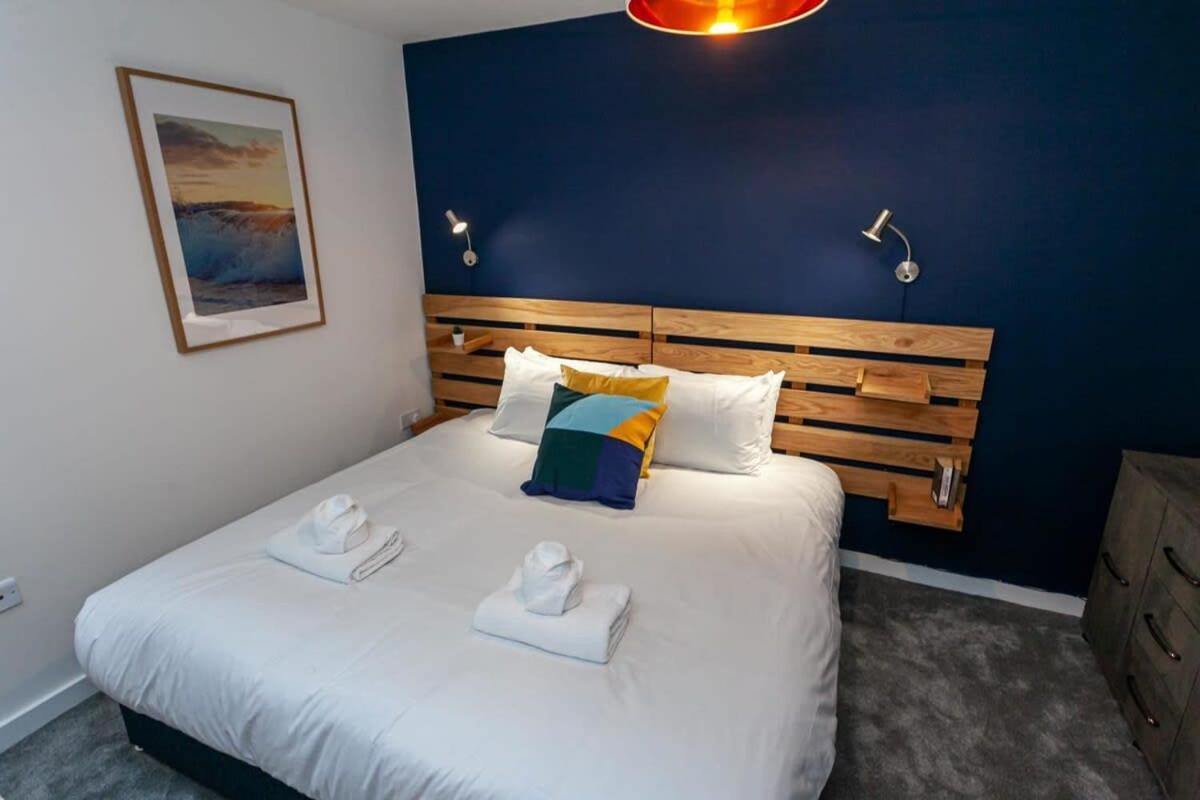 Stunning 2 Bed Flat 5Min To Old Trafford Stadium Mánchester Exterior foto